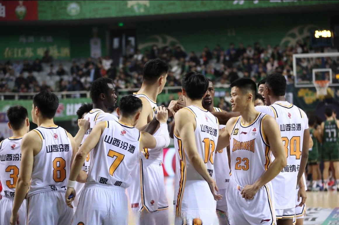 包含国际比赛日CBA季后赛焦点战，门兴格拉德巴赫刷新队史纪录，底气十足，心理建设被强调的词条