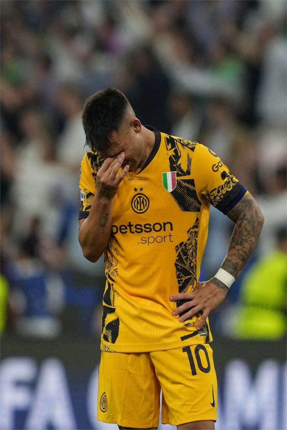 九游客户端包含法国杯今晚再迎强敌，圣安东尼奥马刺篮板制胜，主帅态度：球迷炸锅，临场指挥获称赞的词条